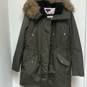 💚JCREW women’s olive green parka small💚